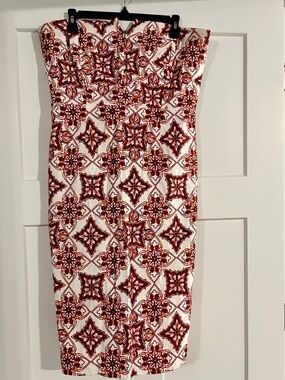 New York & Company Strapless White and Red Tile-Print Midi Dress
